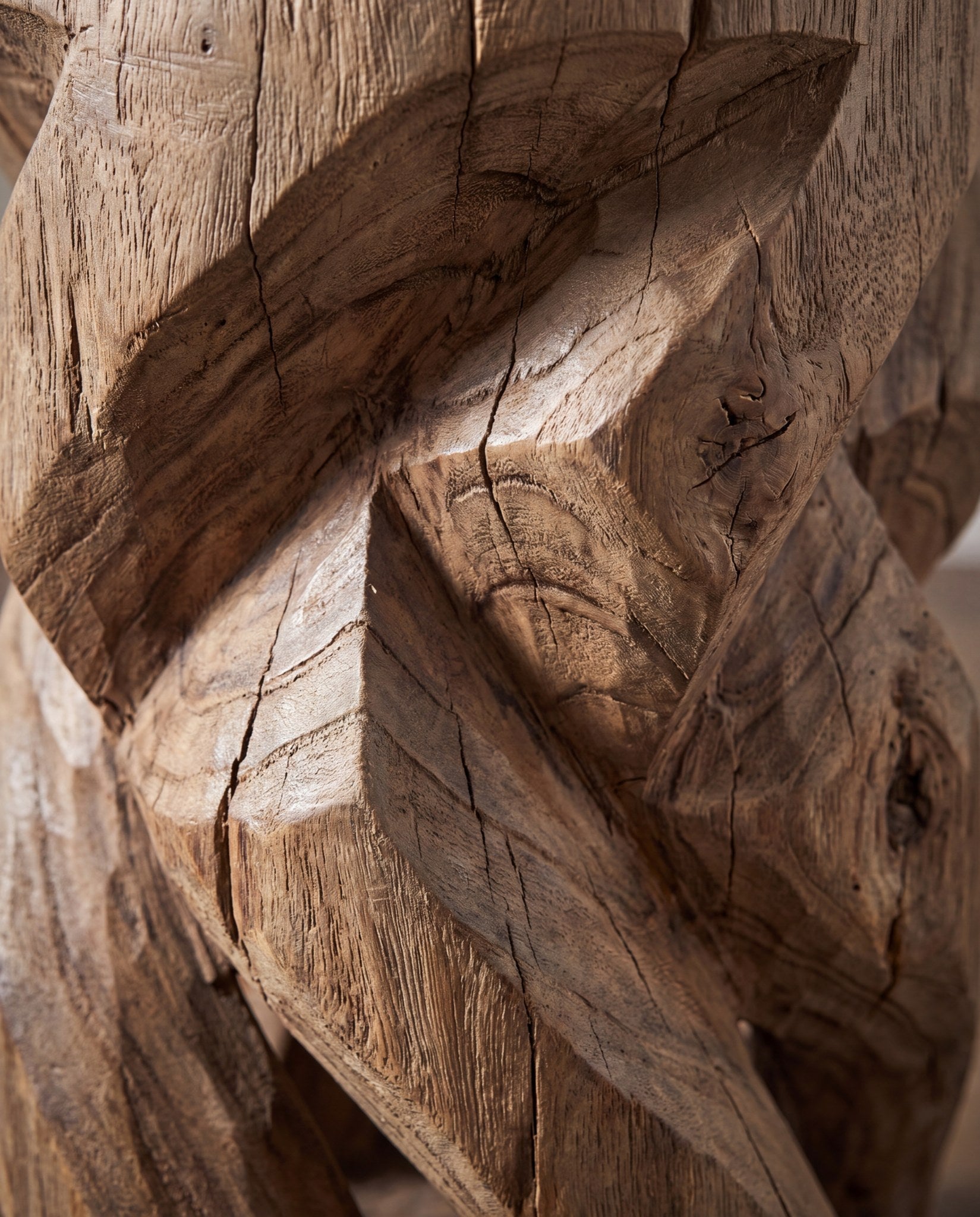 Selva Twisted Vine Side Table