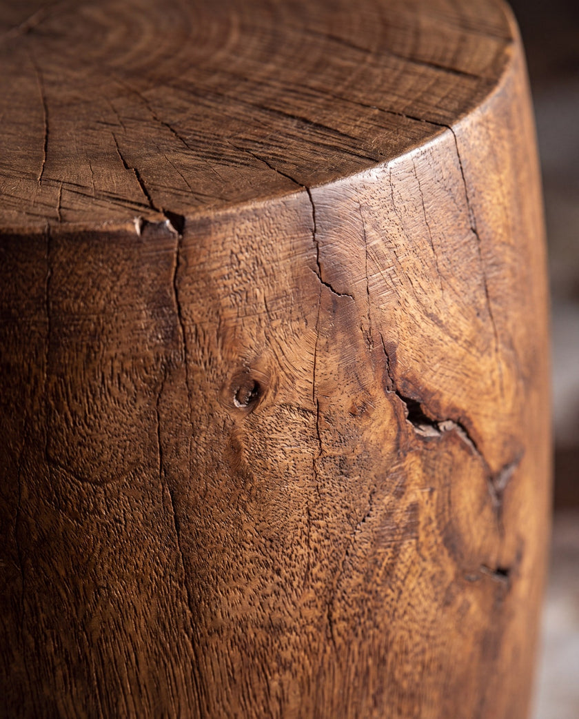 Perno Turned Pedestal Side Table
