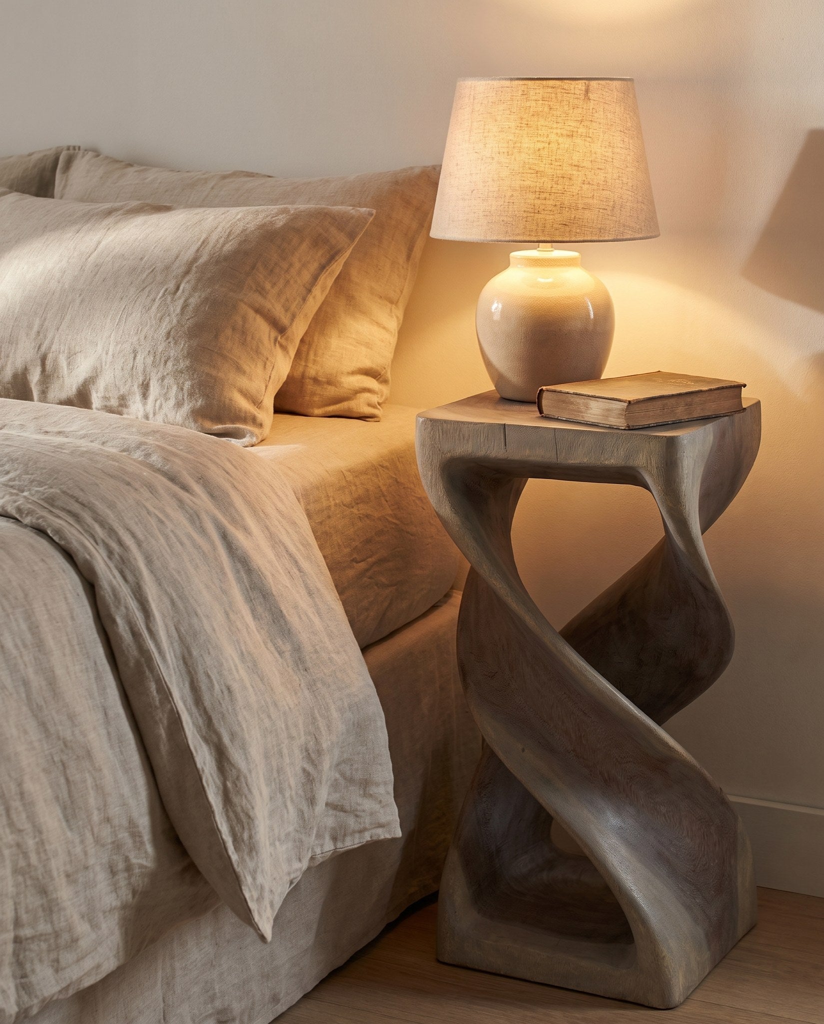Intreccio Double Twist Side Table